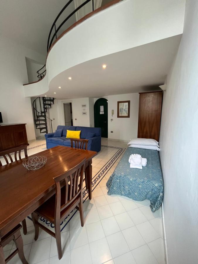 Apartamento Antico Palazzo Scala Península Sorrentina Exterior foto